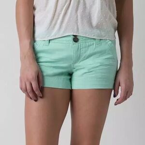 NWT BKE MOLLIE STRETCH SHORTS FROM BUCKLE SIZE 29!